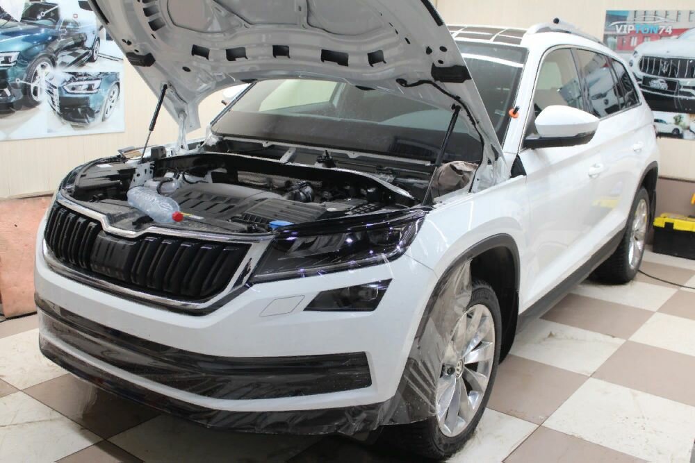 škoda kodiaq, шкода кодиак 2.0, skoda kodiak 2.0 tdi, tuning skoda kodiaq white, Skoda Yeti I Рестайлинг