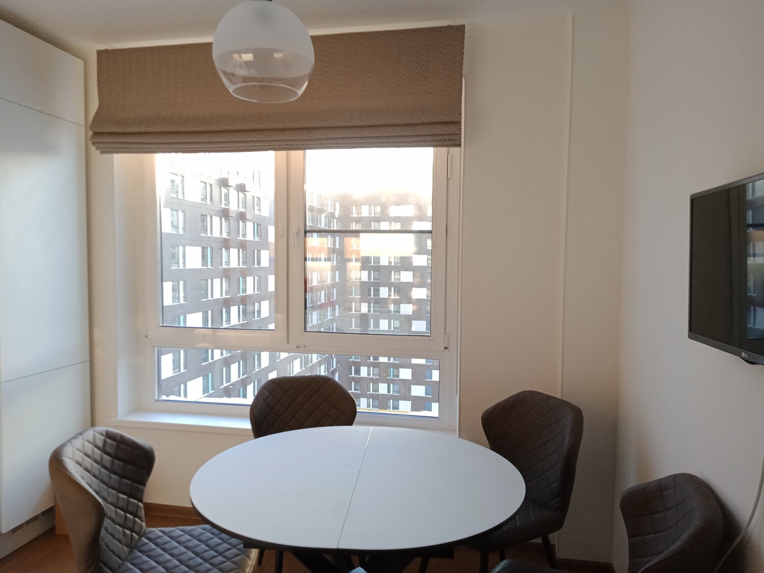 квартира, римская штора эркер п44т, римские шторы, интерьер, квартиры на беговой с видом