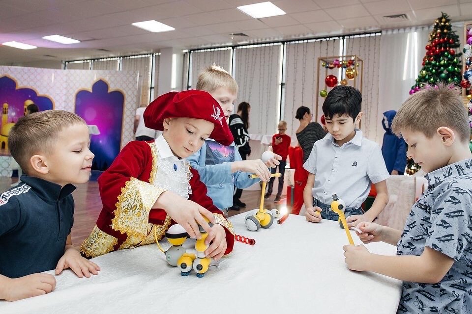 детский клуб, дети, сюжетно ролевая игра школа, мальчик, сюжетно ролевая игра