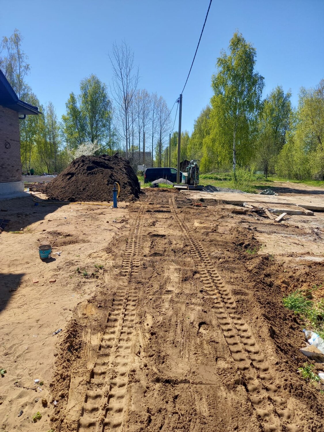 здание, участок, выравнивание участка, планировка участка, дорога