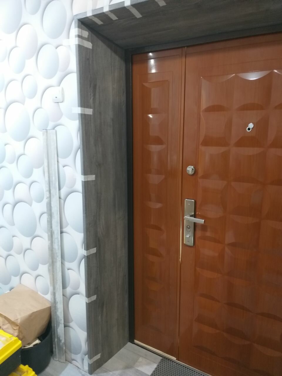 откосы входной двери, двери входные, монтаж входной двери, дверь, доборы на входные двери
