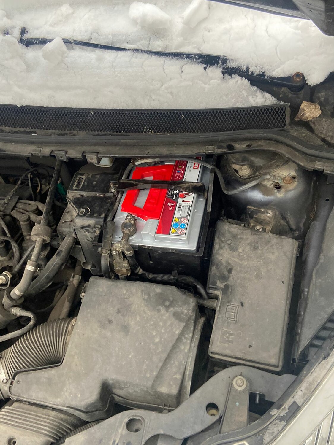 opel vivaro аккумулятор, акб для пежо 308 2012, заливная пробка ал 4 пежо 308, рено гранд сценик 2 аккумулятор, пежо 207 акб