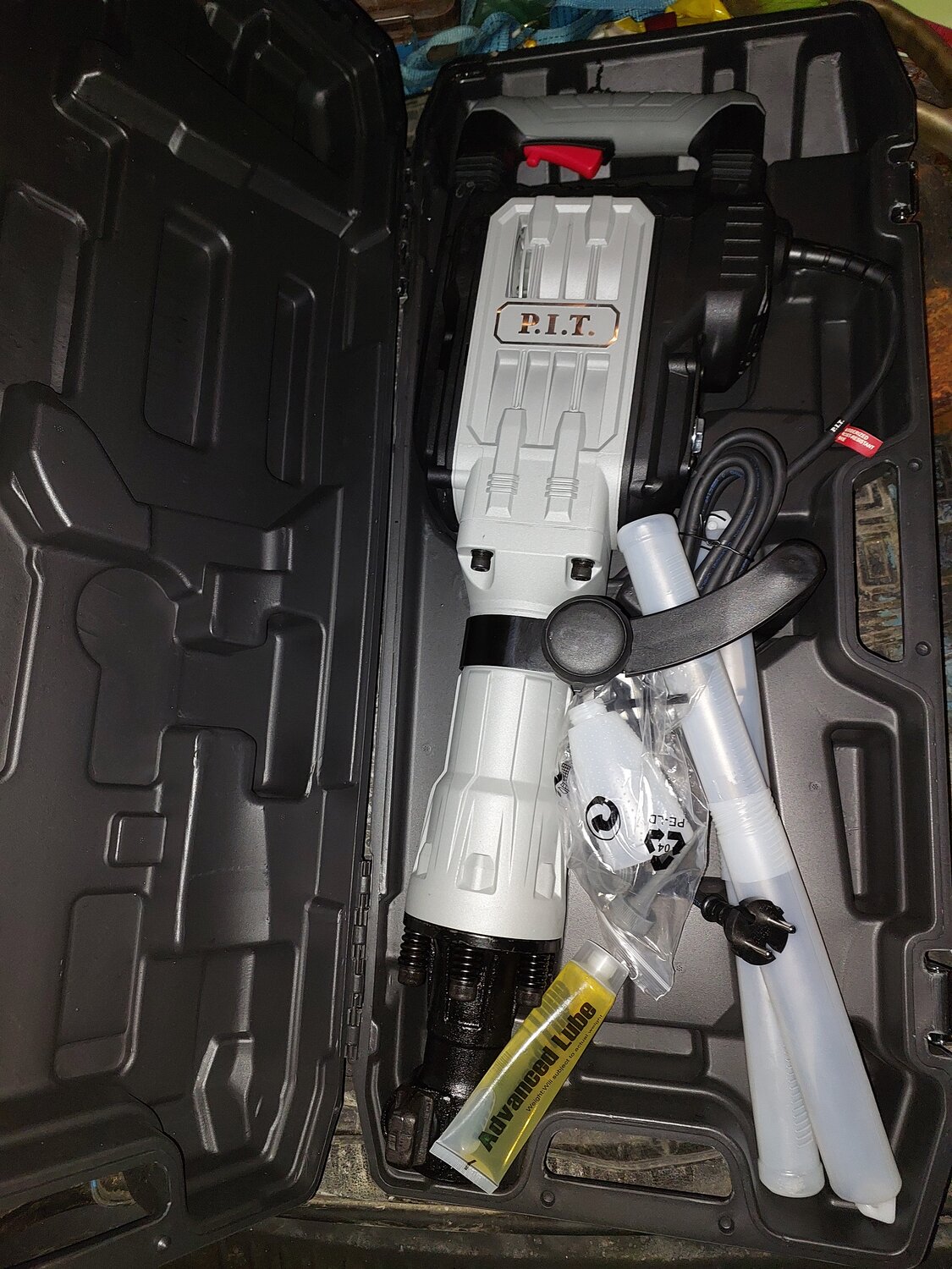 отбойный молоток зубр зм-1700к, отбойный молоток зубр зм-40-1700 к, молоток отбойный электрический ставр моэ-1800м, отбойный молоток зубр, отбойный молоток зубр зм-35-1600 вк