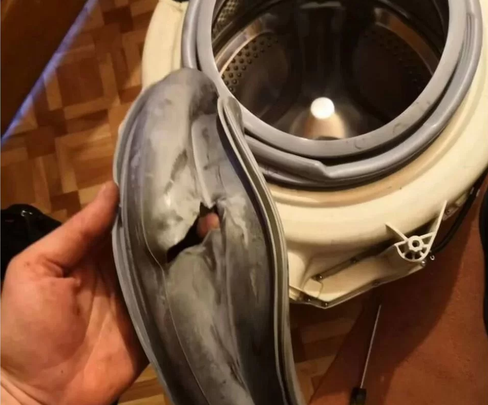 стиральная машина, резинка барабана стиральной машины hotpoint ariston, стиральная машина ремонт, манжет люка стиральной машины indesit wiun 103 cis, стиральная машина бу