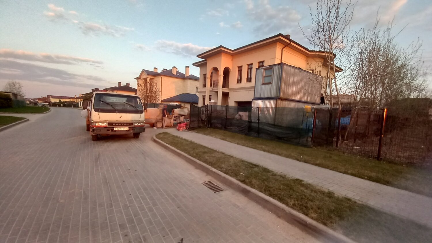 загородный дом, лесной уют коттеджный поселок, ленинградская область онегин парк коттеджный, кп миллениум парк, миллениум парк коттеджный поселок