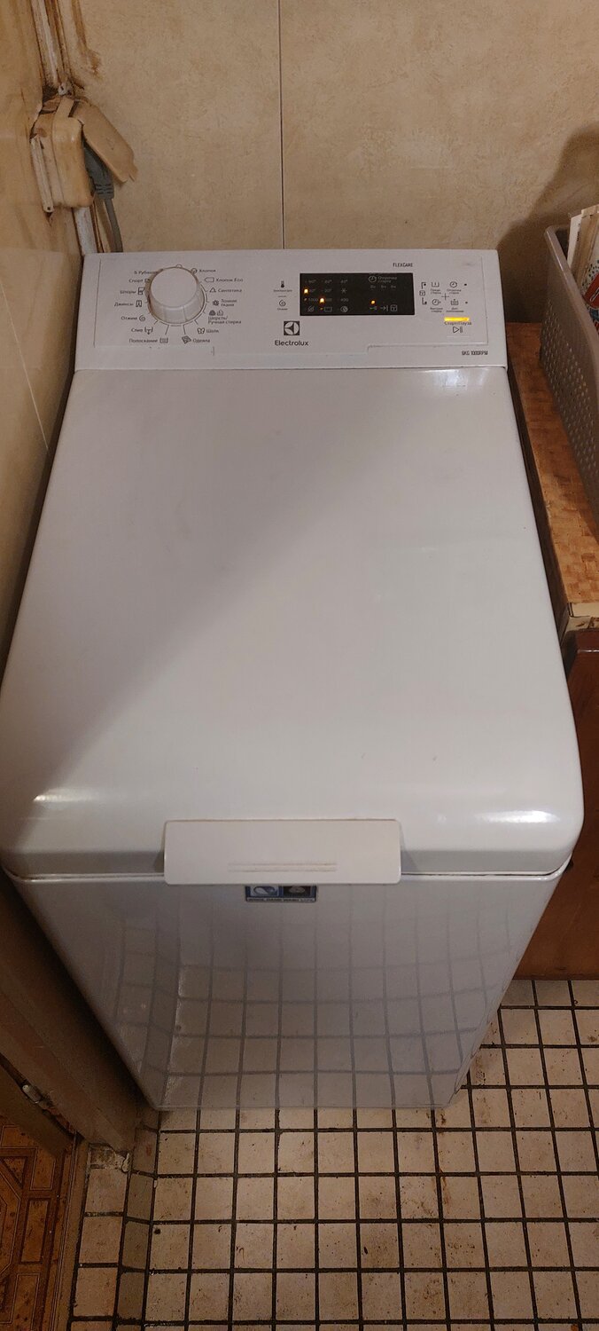 стиральная машина с вертикальной загрузкой, стиральная машина electrolux, стиральная машина электролюкс с вертикальной загрузкой, вертикальная стиральная машина, стиральная машинка с вертикальной загрузкой