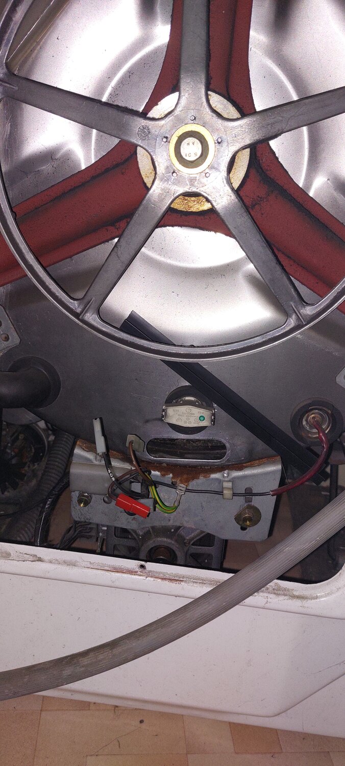 шкив стиральной машины, стиральная машина аристон, шкив барабана стиральной машины, стиральная машина, стиральная машина вертикальная