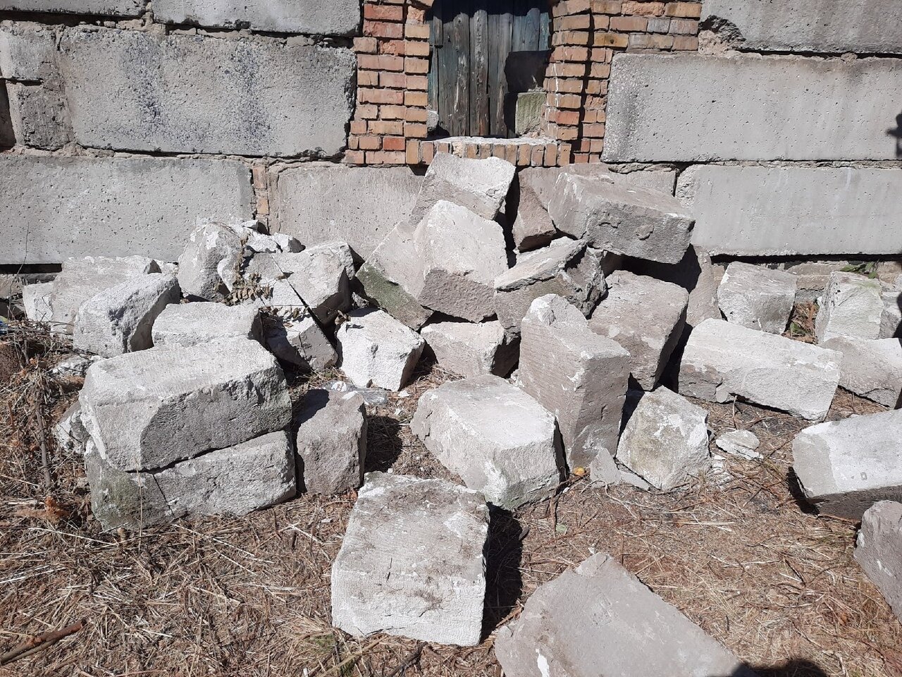 бой газобетона, бой кирпича и бетона, пеноблок, битый кирпич, шлакоблок бу