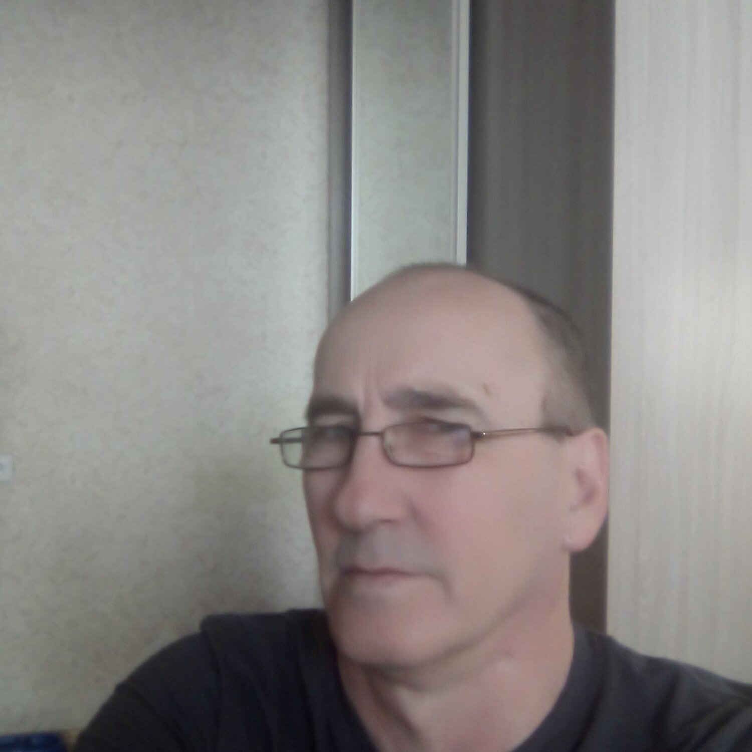 Валерий Эдуардович М.