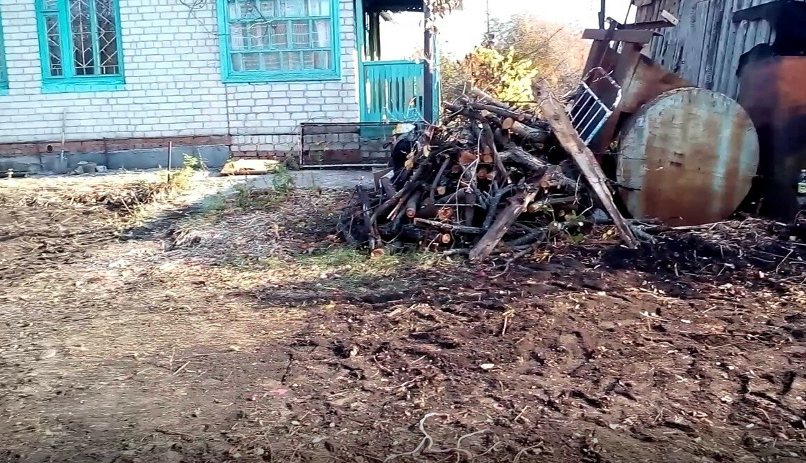 отходы, дачный участок, в деревне, черный металлолом, несанкционированные свалки