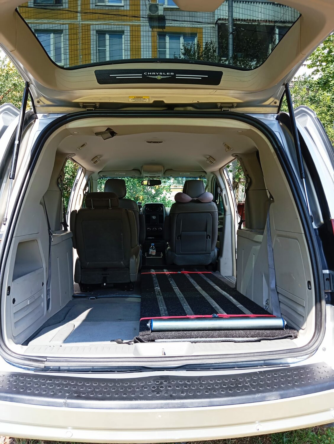 крайслер гранд вояджер салон, chrysler grand voyager 2.8 at, chrysler grand voyager 2.8 at, 2010, chrysler pacifica 2007 багажник, крайслер пацифика