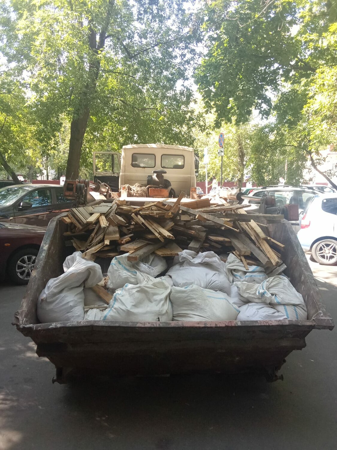 строительный мусор, вывоз мусора, вывоз строительного мусора, мусор, строй мусор