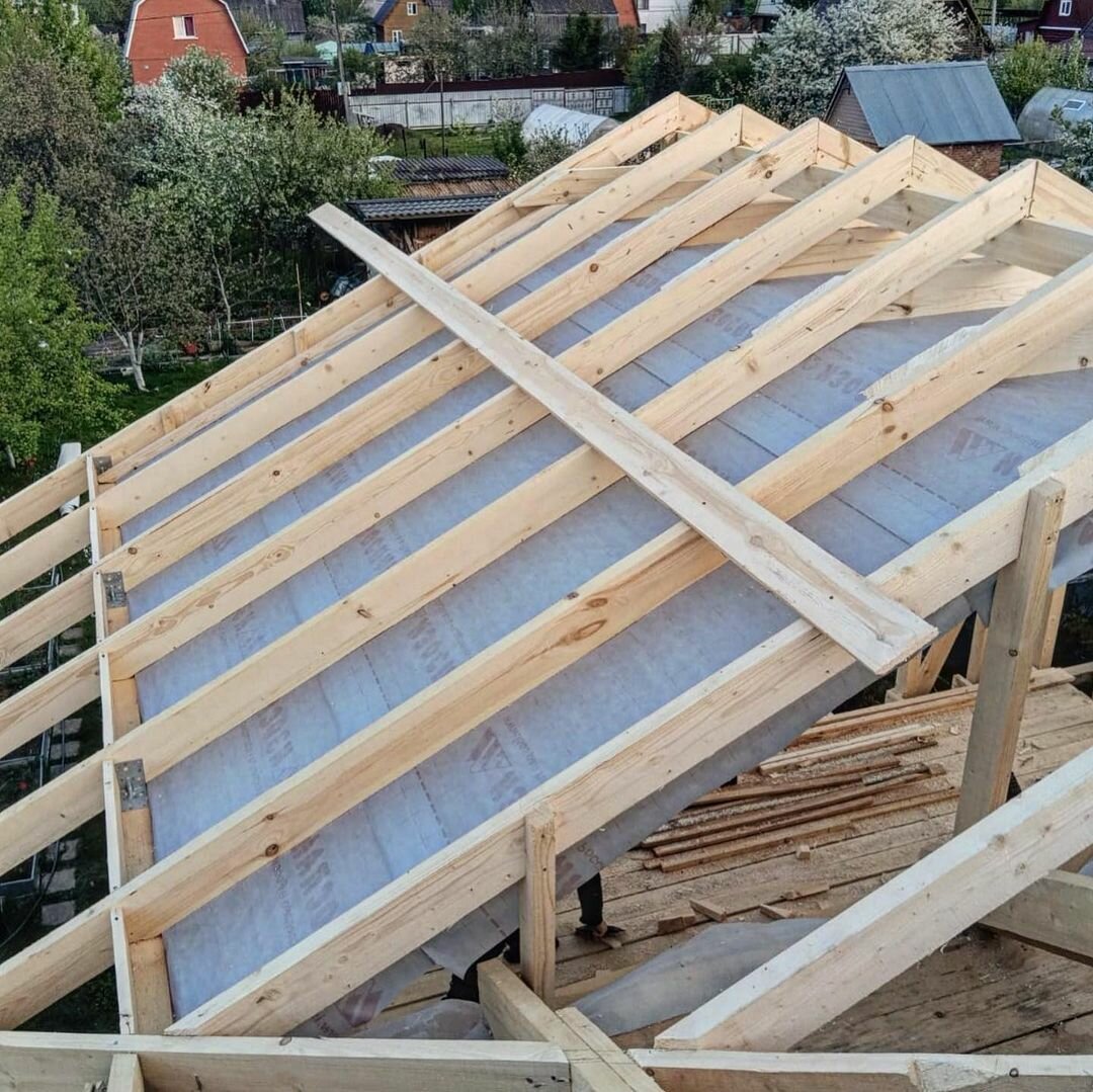 мауэрлат 150 150, стропильная система четырехскатной вальмовой крыши, безстропильная системадвухскатной крыши, стропила крыша, стропильные системы крыш