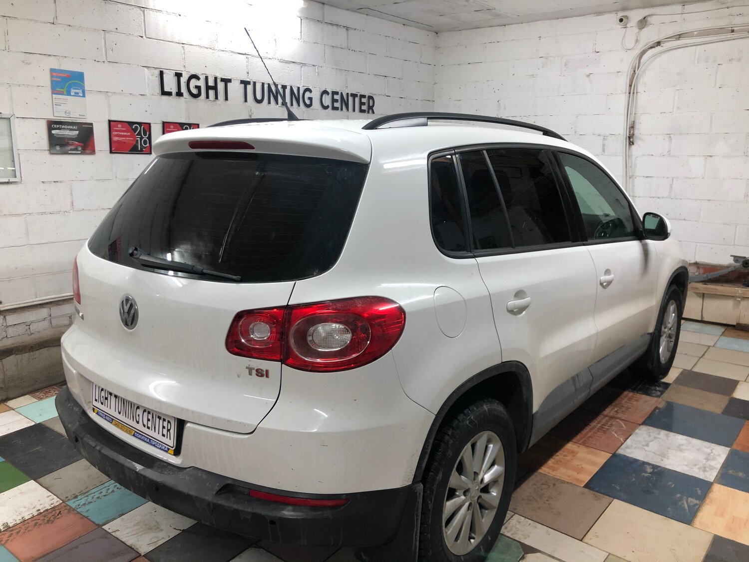 volkswagen tiguan, tiguan 2010, ниссан тигуан 2008, фольксваген тигуан 2010 спелое, Volkswagen Tiguan I