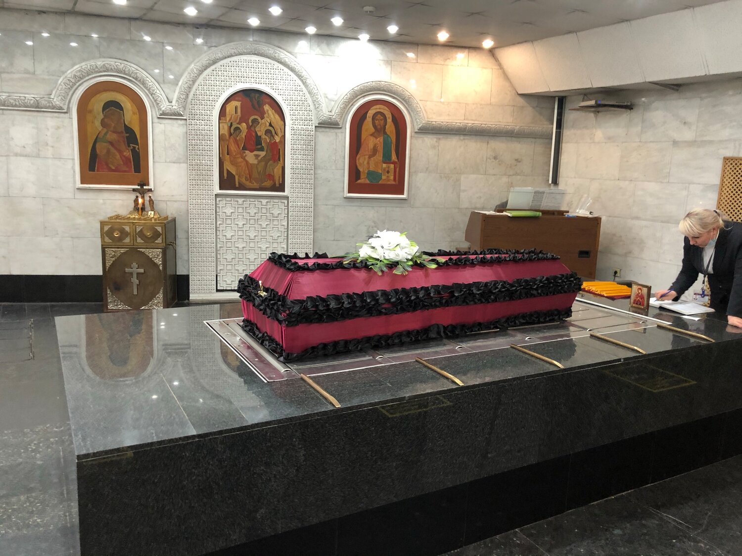 траурный зал цкб маршала тимошенко, могила адмиралов во владимирском соборе, похороны, ритуальные услуги, мемориал ритуальные услуги ярославль