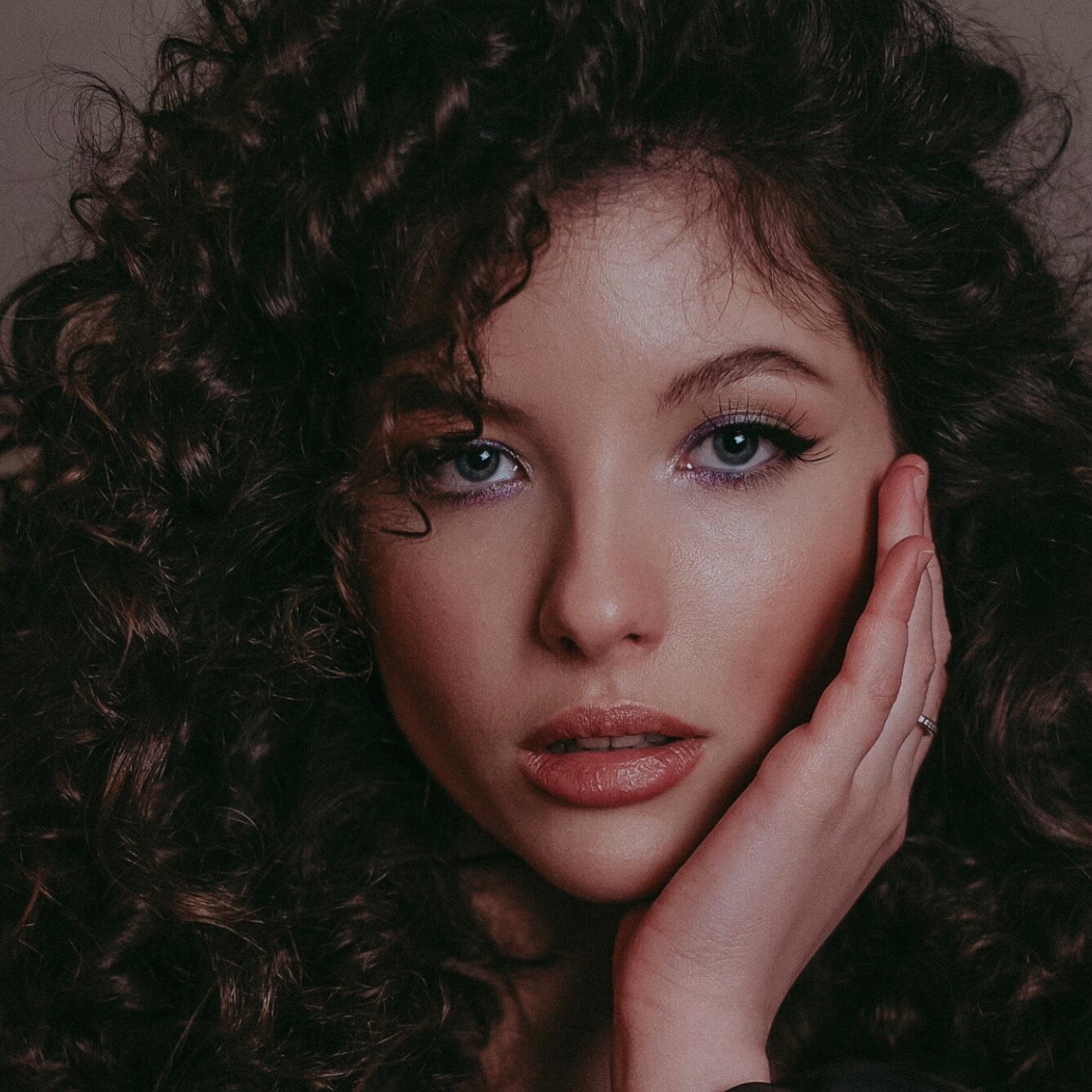 Анна Абросимова