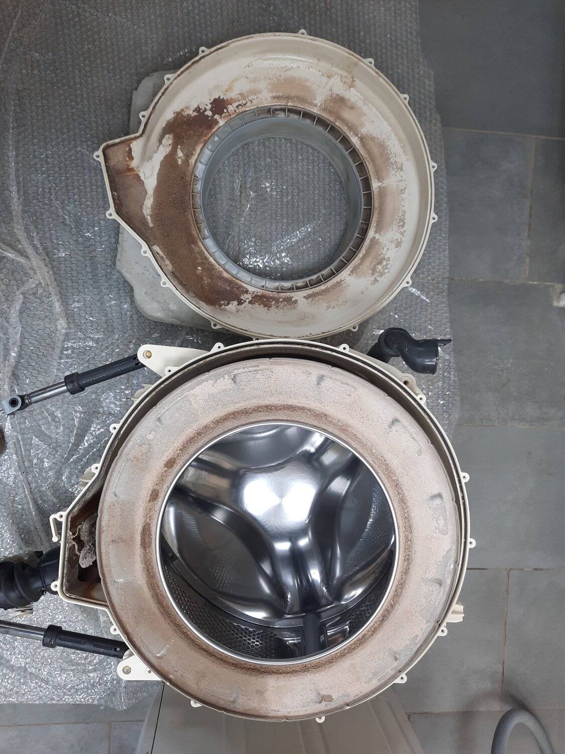 бак стиральной машины indesit 7кг, неразборный бак стиральной машины аристон, бак стиральной машины ariston cawd1297, бак стиральной машины атлант, бак стиральной машины bosch