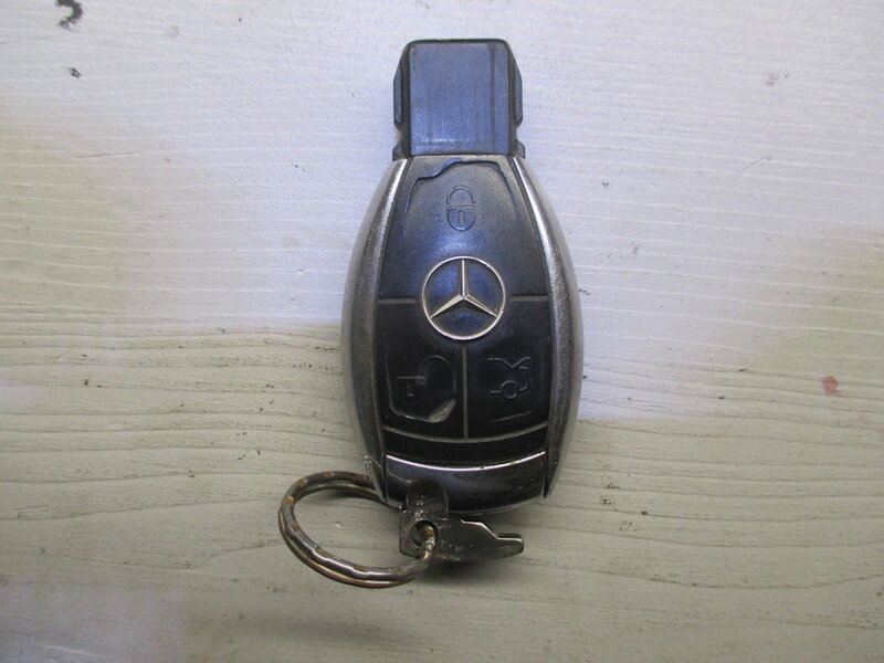ключ мерседес ml350, ключ мерседес w222, мультимедийный ключ мерседес, ключ мерседес 2020, ключ мерседес 221