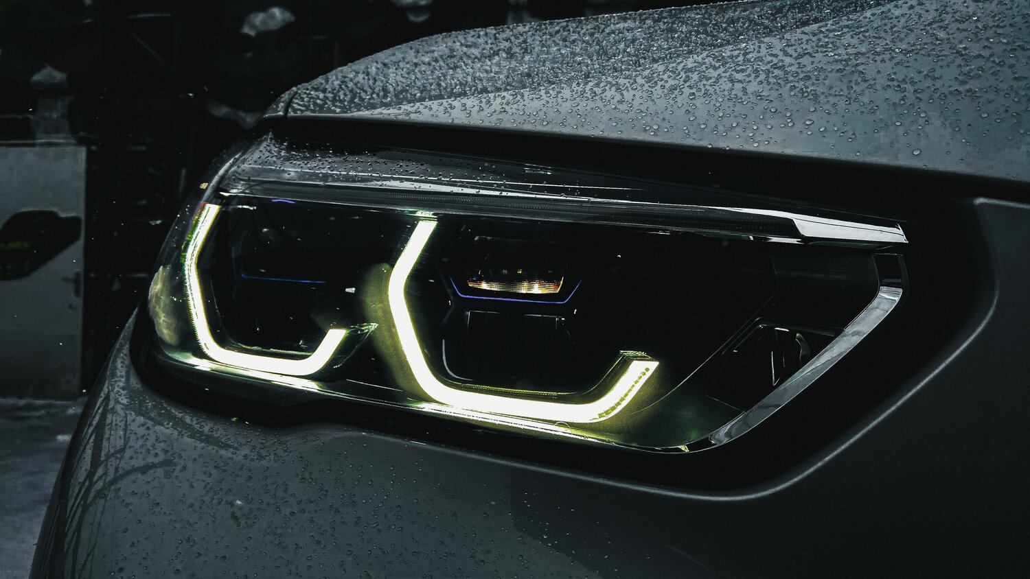 лазерные фары bmw 5 g30, лазерные фары bmw g30, bmw g30 фары, умные лазерные фары bmw, bmw f90 фары