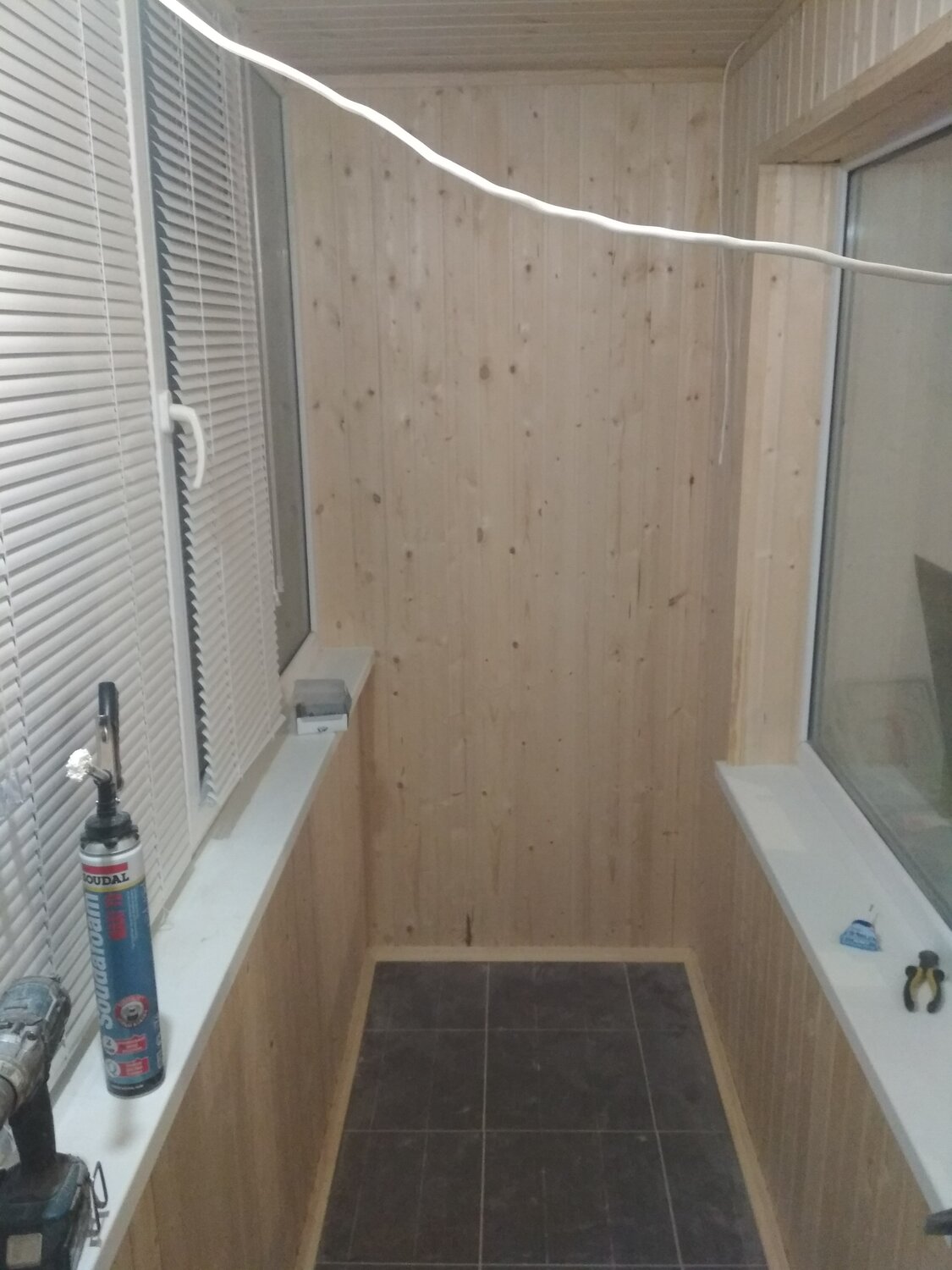 на балконе, отделка лоджии панелями, отделка балкона курган, лоджия, отделка балкона панелями пвх