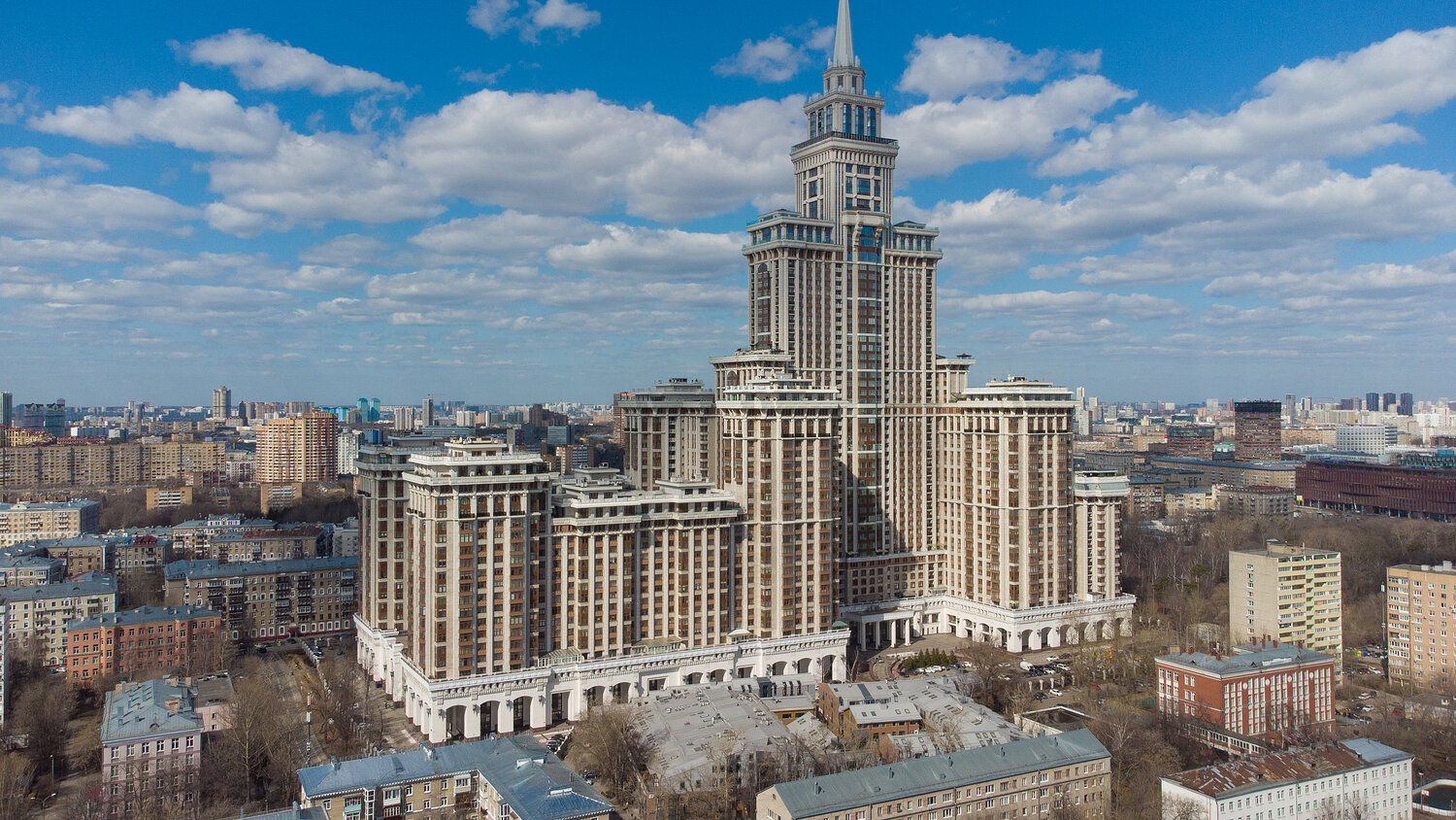 триумф палас жилой комплекс, триумф палас москва жилой комплекс, высотка триумф-палас, триумф палас сталинская высотка, триумф-палас
