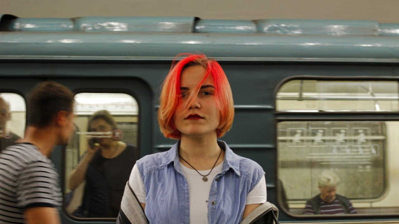 люди, женщина, person, кадр из фильма, странные женщины в метро