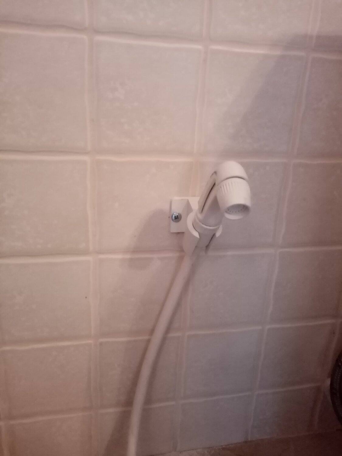 смеситель для душа, гигиенический душ grohe tempesta-f 26355il0 100см, белый, розетки в ванной, розетка для стиральной машины в ванной, розетки в ванной комнате