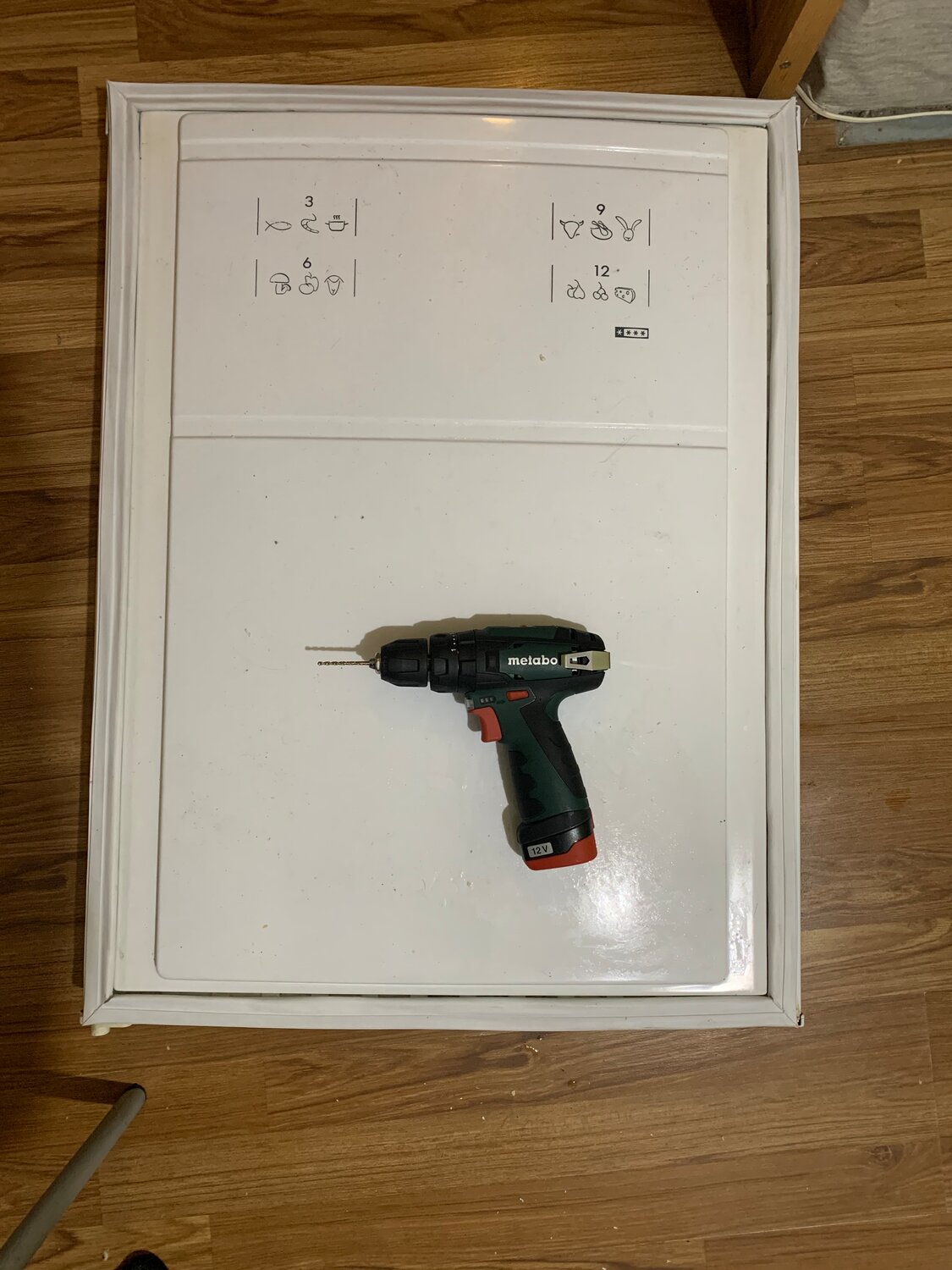 шуруповёрт, дрель шуруповерт, б/у шуруповерт метабо, metabo powermaxx bs 2014 basic 2.0ah x2, аккумуляторный винтоверт metabo powermaxx bs basic set 600080960