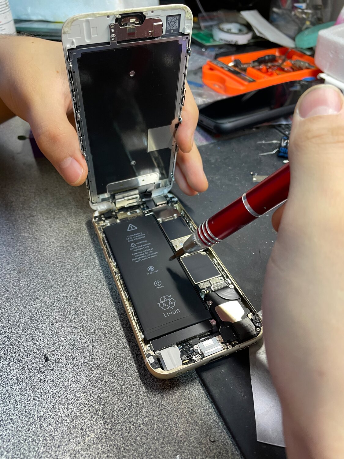 iphone 6s вскрытый, аккумулятор iphone 10, iphone 6s battery, iphone 6s сборка, iphone