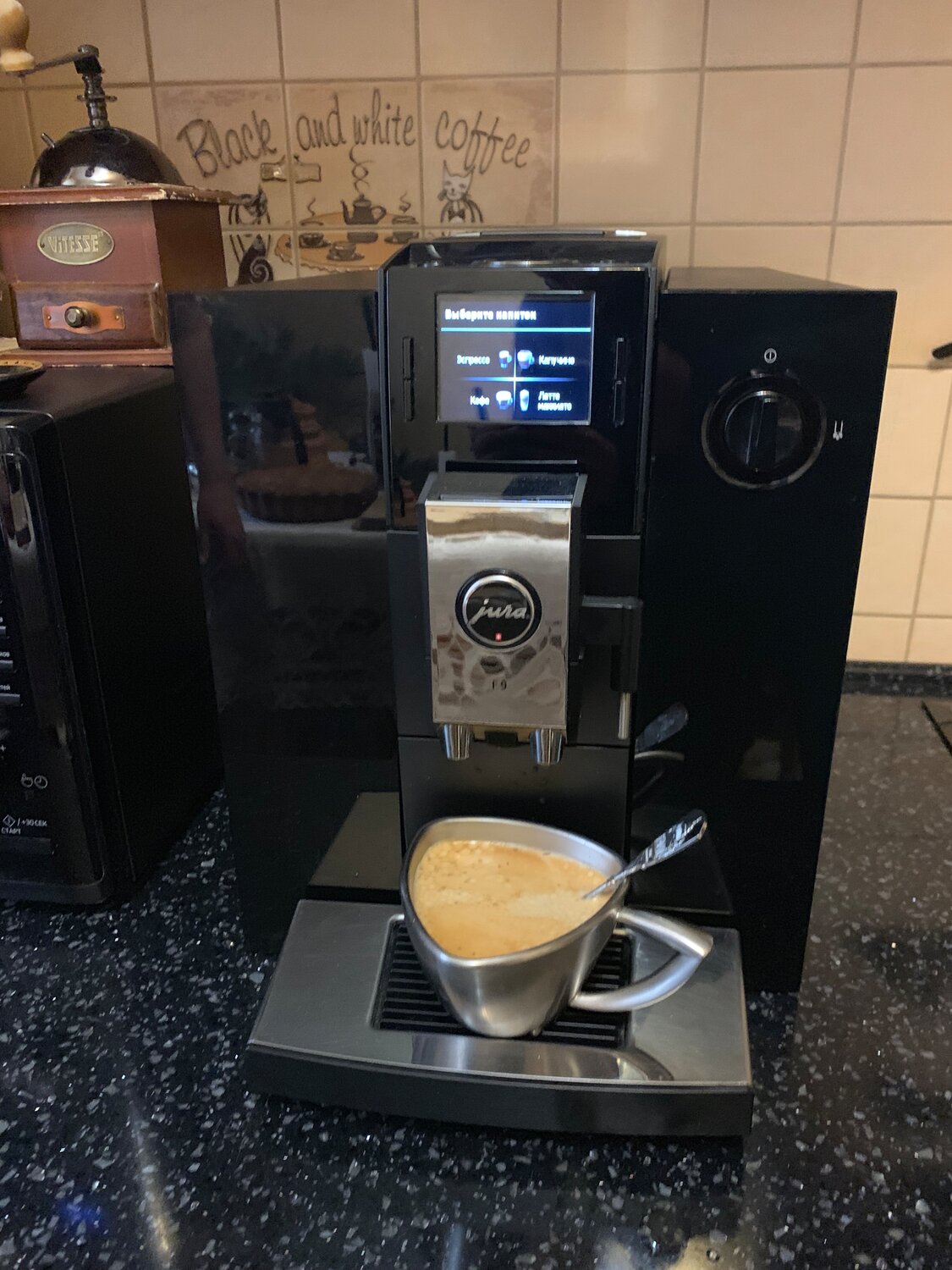 кофемашина, кофемашина de'longhi perfecta esam 5500, кофеварка рожковая jura impressa xs90, кофемашина сименс eq6, бытовая техника