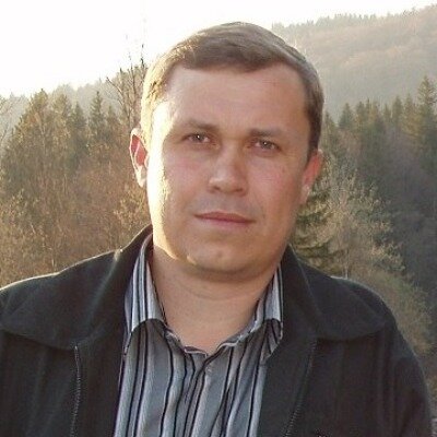 Константин Ермолаев