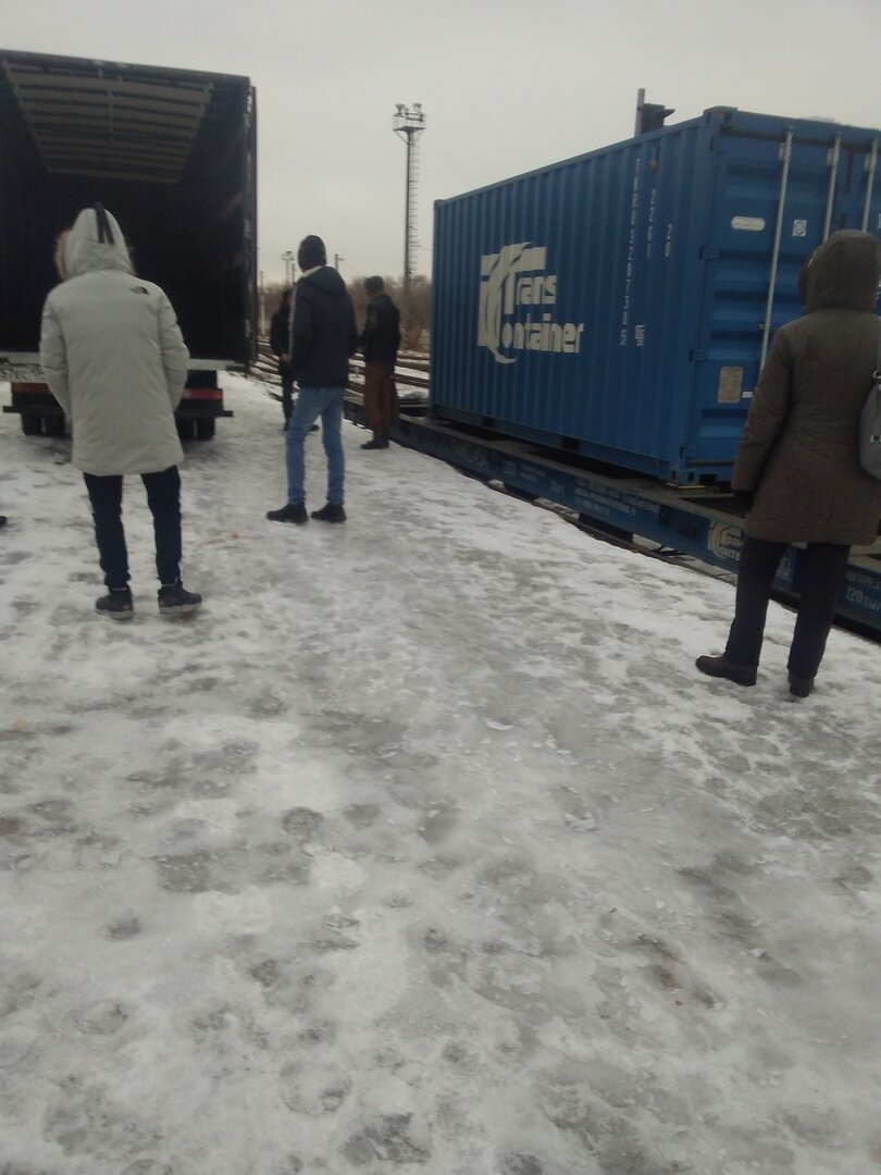контейнер, контейнер 40 футов kkfu731907, контейнерный поезд стикер, грузовая, контейнер высота 2,90