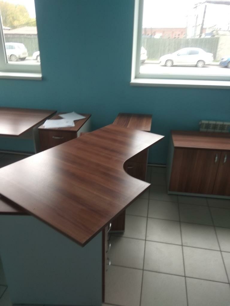 стол, стол офисный, стол с тумбой, стол руководителя, офисная мебель