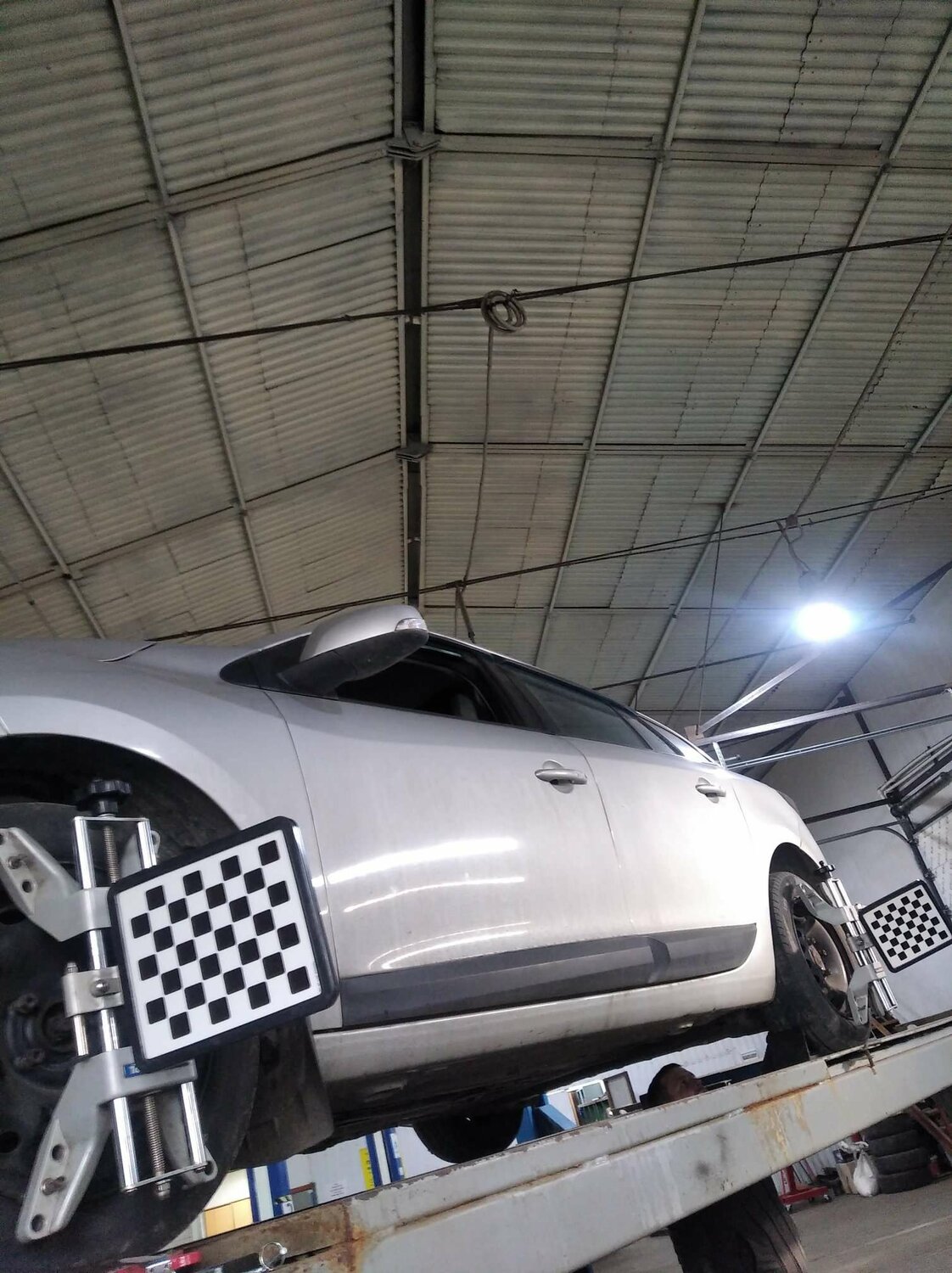 сход развал kia ceed jd, развал схождение pajero sport 2, сход развал toyota, развал схождение kia stinger, сход развал фольксваген