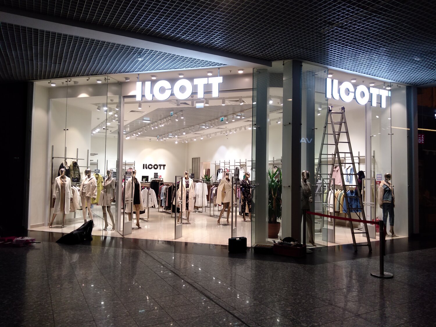 метрополис резервед, ilcott европолис, ilcott мега химки, ilcott интернет магазин, одежда