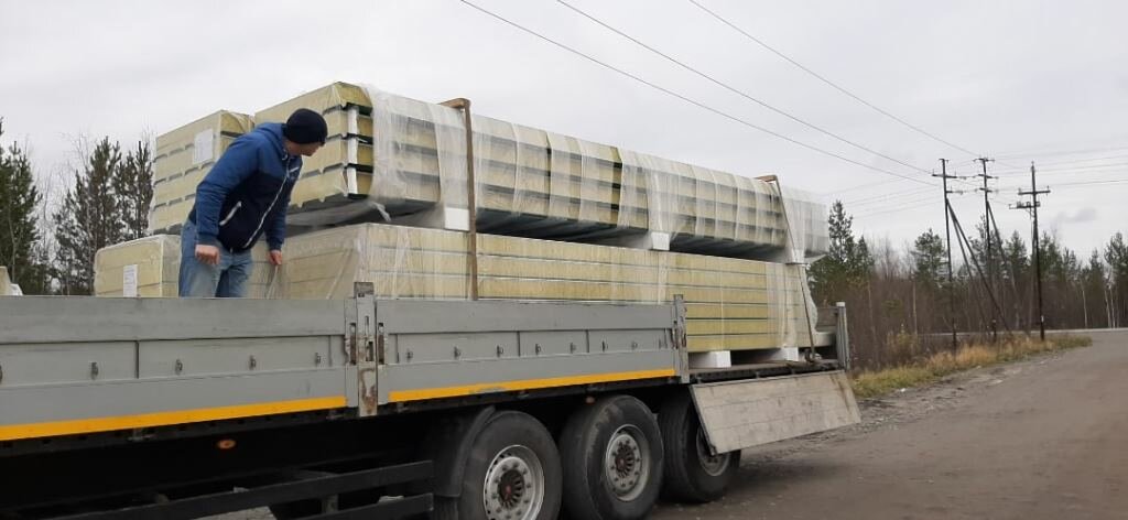 погрузка сэндвич панелей, транспортировка жб плит, перевозка газобетона, транспортировка пеноблоков, сэндвич панели в фуре