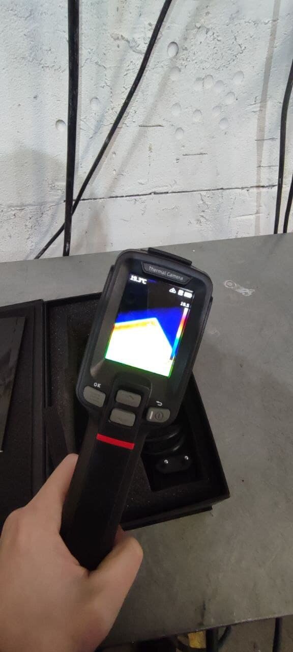 тепловизор, тепловизор flir e4, тепловизор для смартфона, тепловизор t120h, тепловизор flir