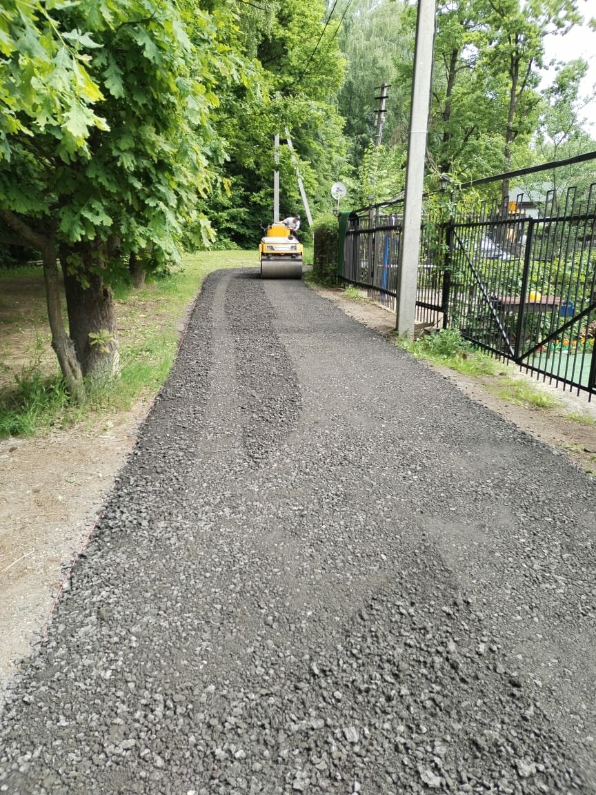 асфальт, старый асфальт, асфальтовая крошка дорога, дорога из асфальтовой крошки, асфальтная крошка