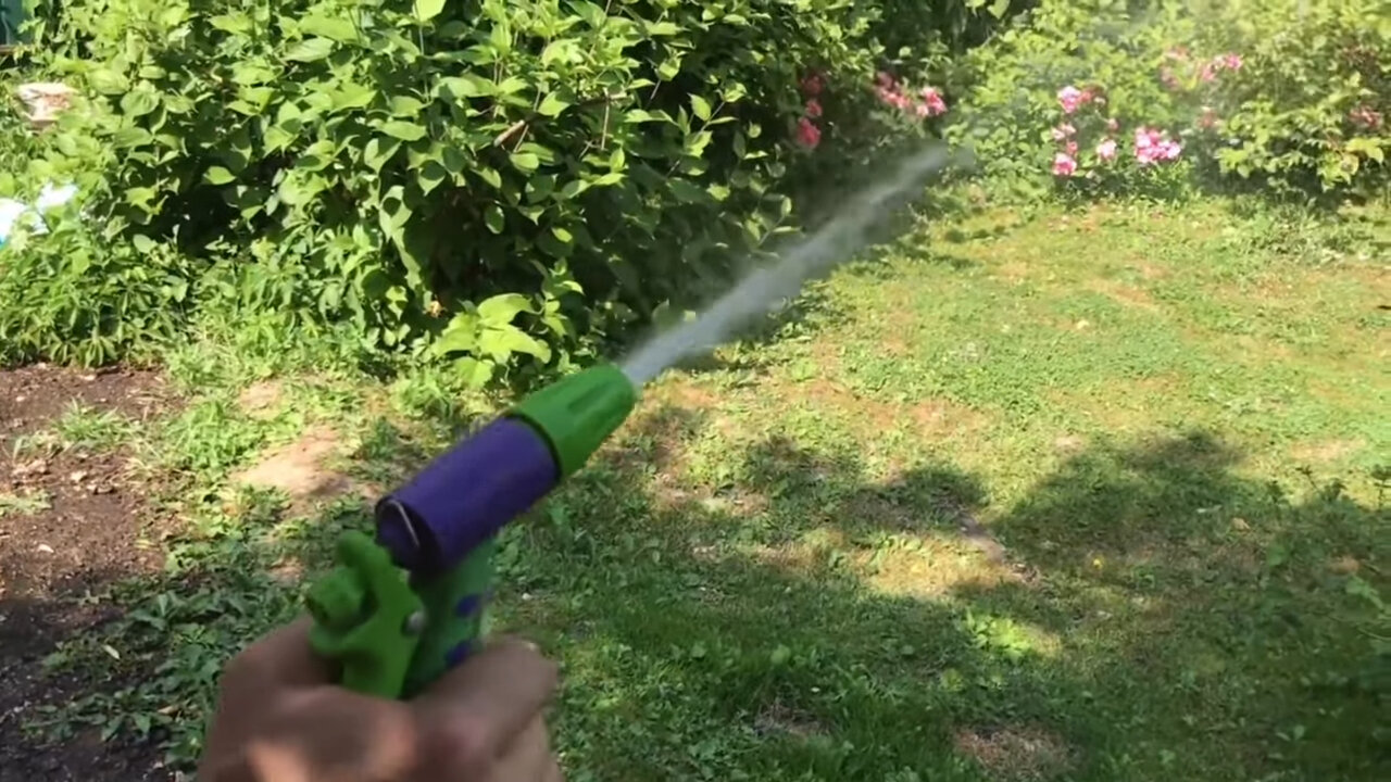 распылитель для полива, распылитель садовый, пистолет распылитель для полива, поливочный пистолет, распылитель для воды на шланг садовый
