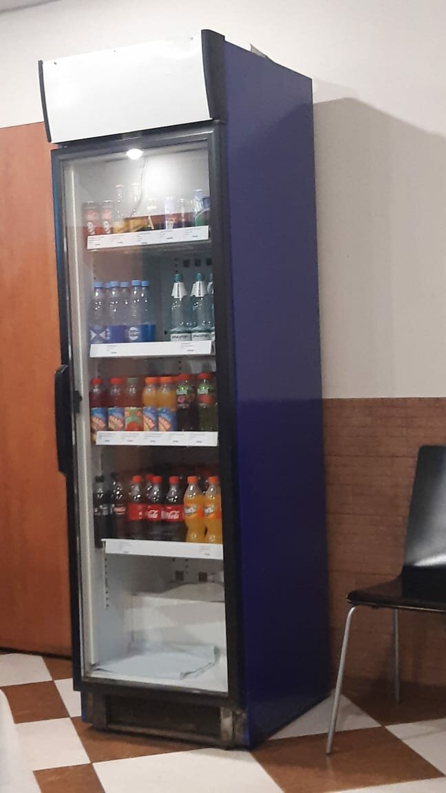 alpeninox холодильный шкаф для напитков, антивандальный холодильник для напитков, бытовая техника, холодильный шкаф coldwell 450, холодильник для продажи напитков