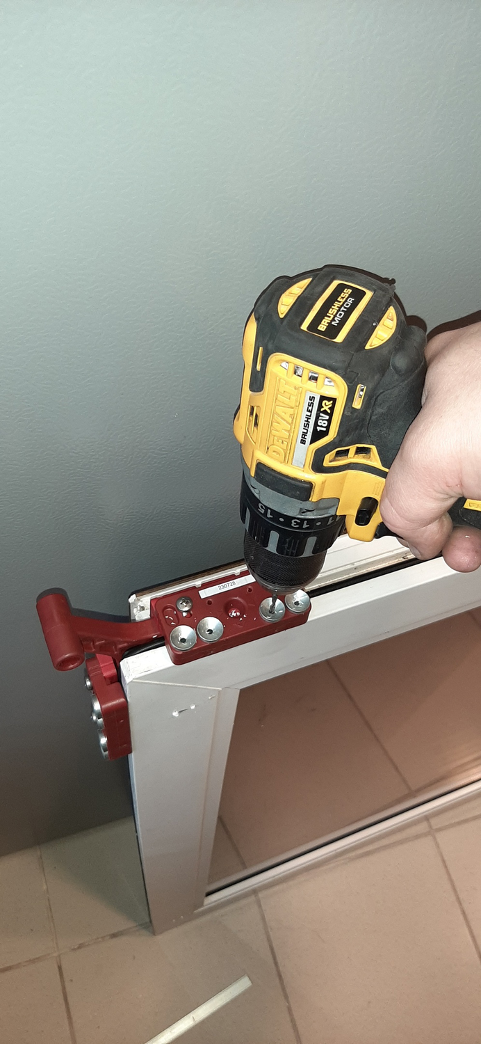 dewalt, шуруповерт stanley sbd20s2k, dewalt dcd776m1t-qw, шуруповерт dewalt, dewalt dcn650p2