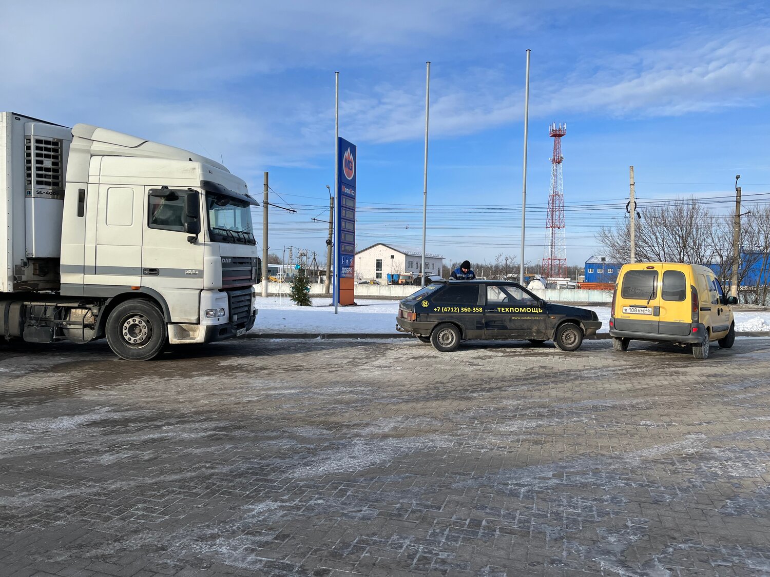 автомобиль, фура, дорога, грузовик, фуры на границе