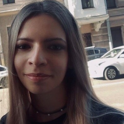 Александра Назаретян