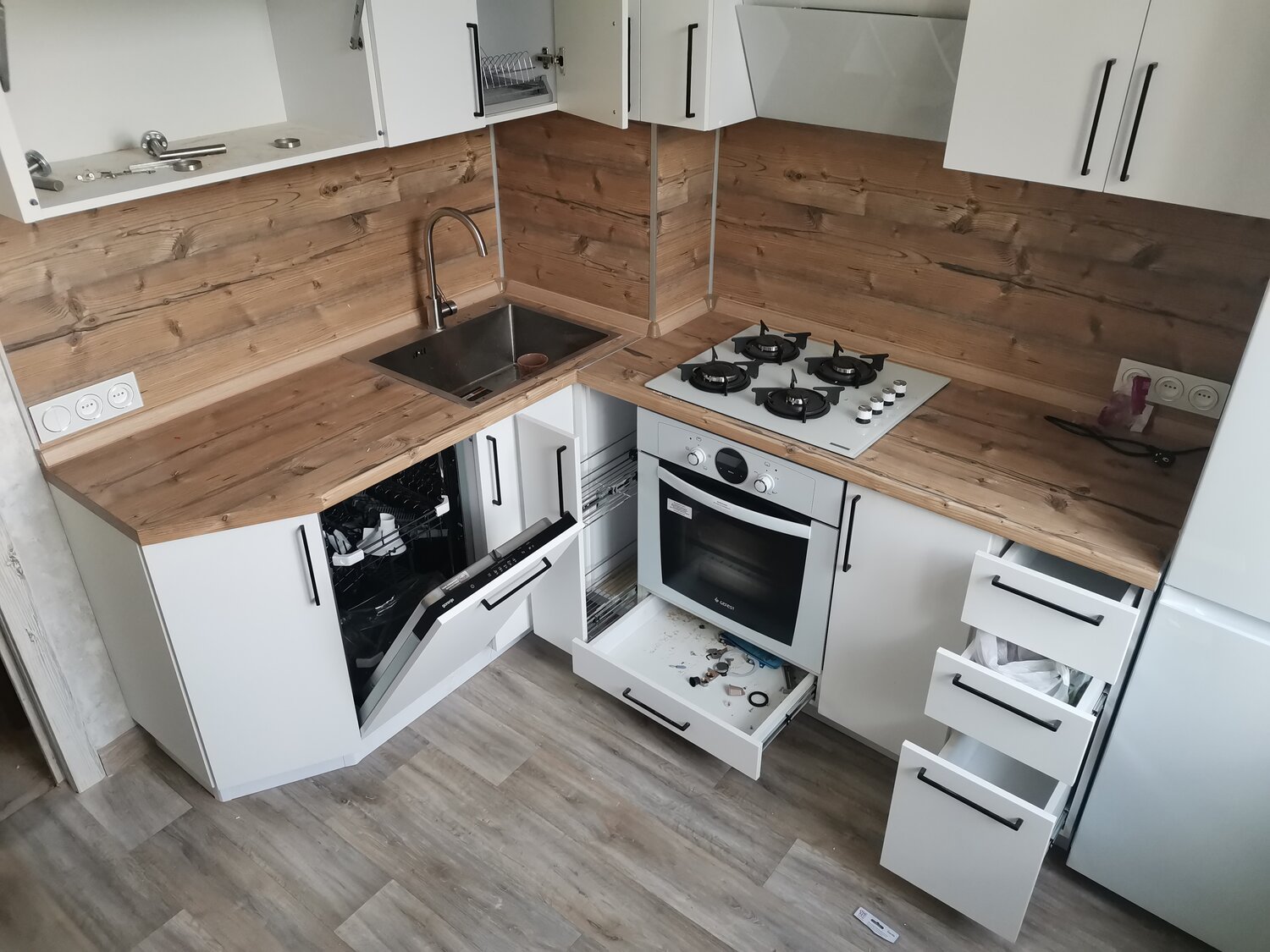 небольшая кухня, кухня, новые кухни, кухня мебель, кухонный гарнитур бу