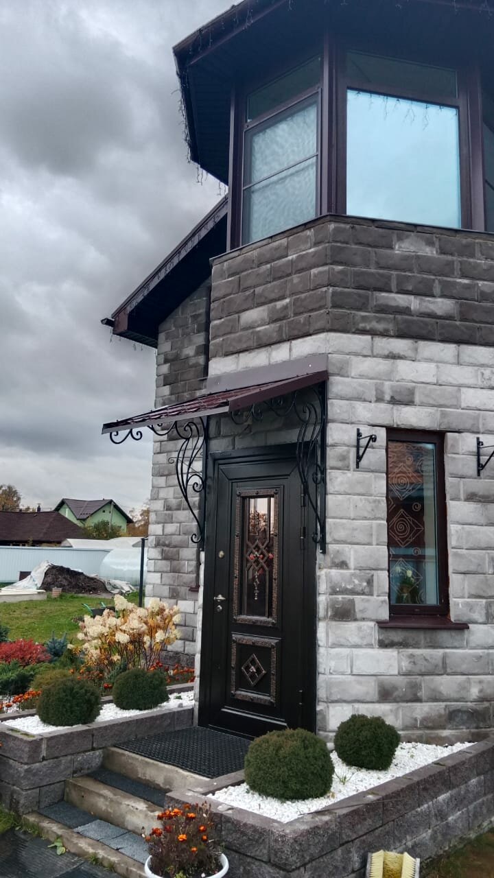 загородный дом, фасад камень, арболитовые блоки дом, каменный фасад, фасадный декор