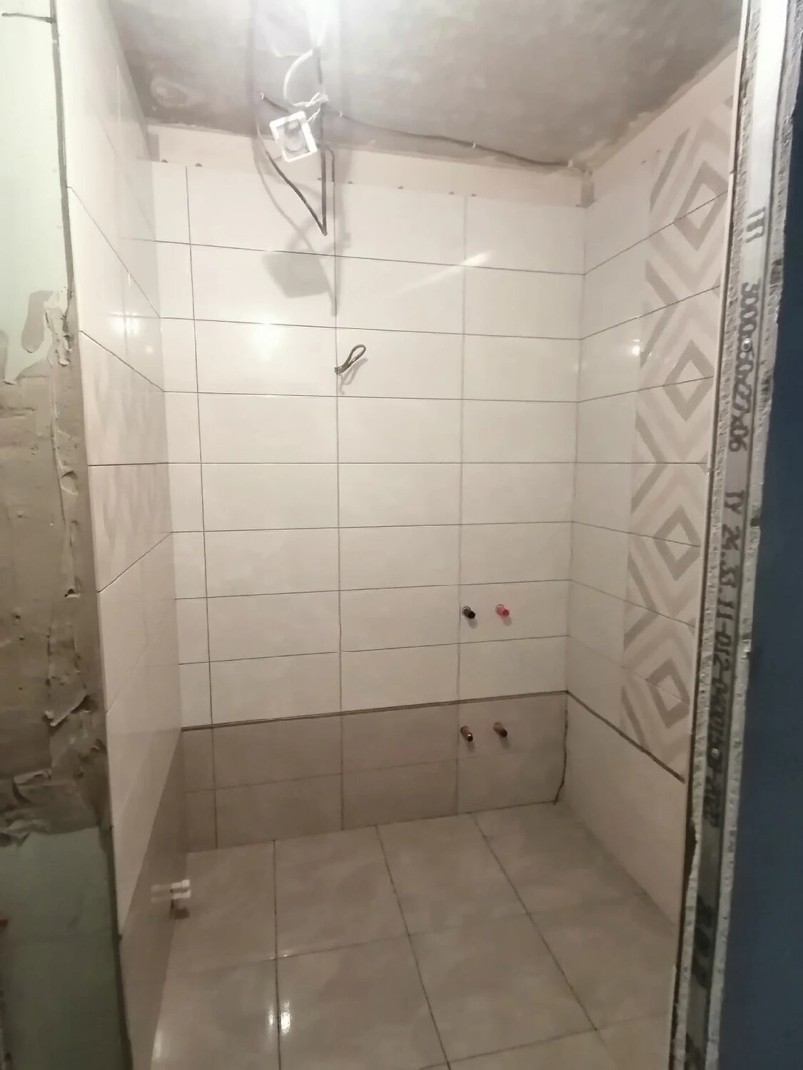 укладка плитки, кафель, плитка, укладка кафеля, плитка в ванную