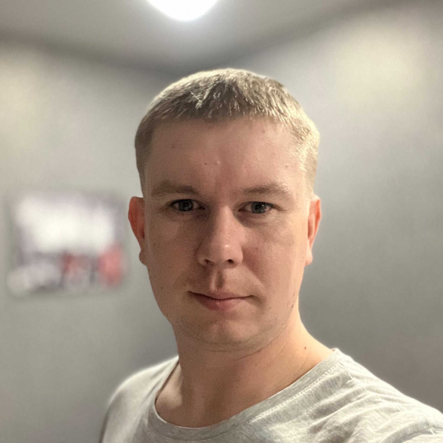 Андрей Емельянов