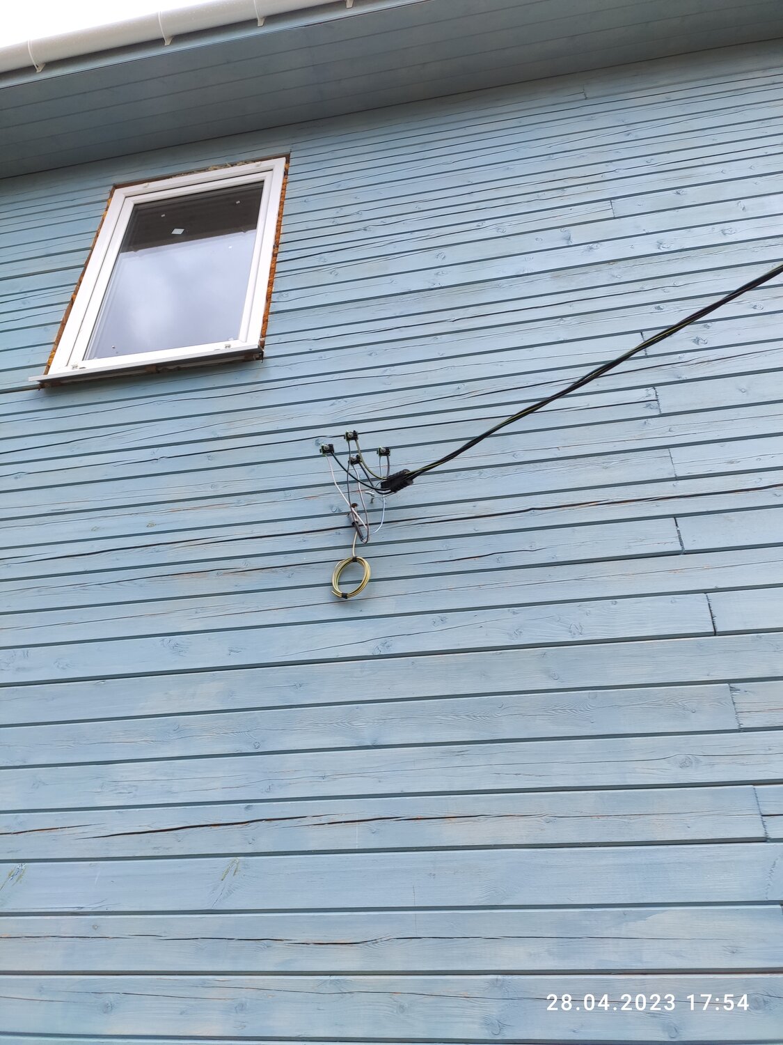 ввод электричества в дом, электричество в доме, загородный дом, электричество в деревянном доме