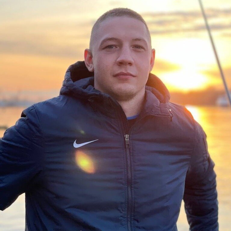 Владислав Михайлов