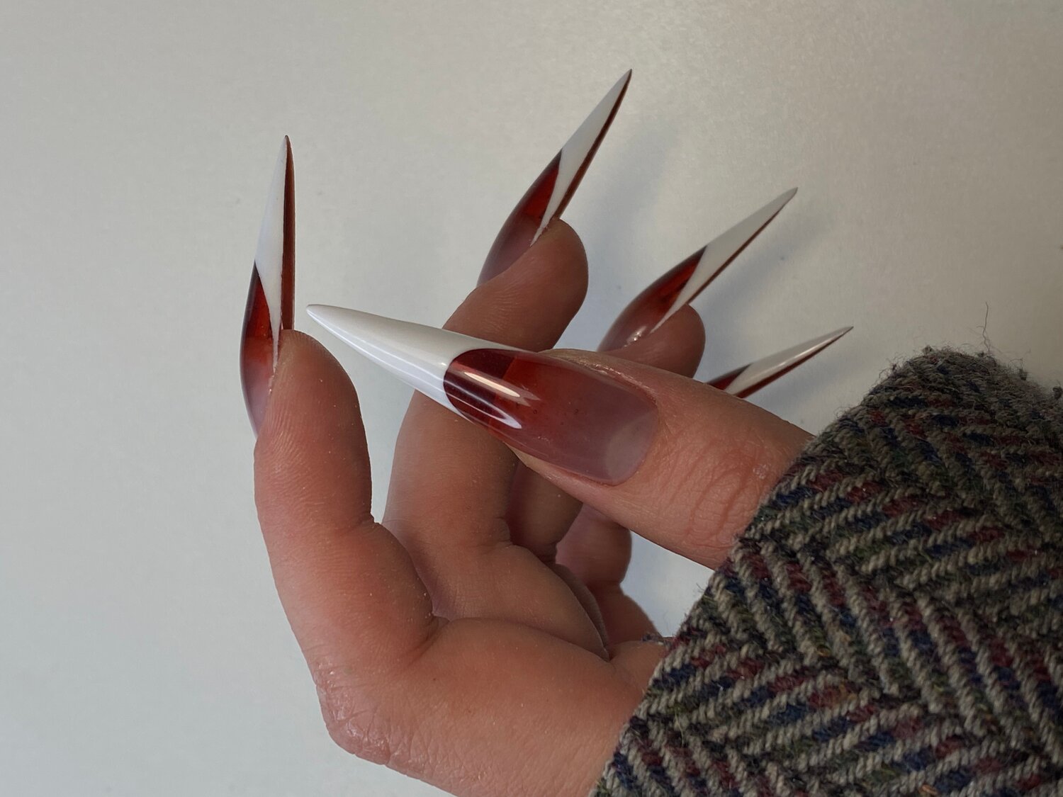 острые ногти длинные, маникюр длинные ногти, длинные ногти, длинные ногти красивые, ногти